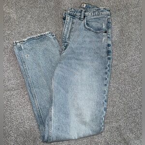 Abercrombie & Fitch The ‘90’s Ultra High Rise Curve Love Straight Jean